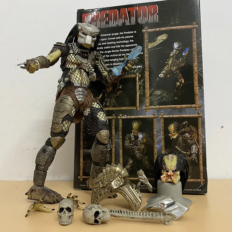 NECA Jungle Hunter Predator Action Figure - Ultimate Collector's Edition